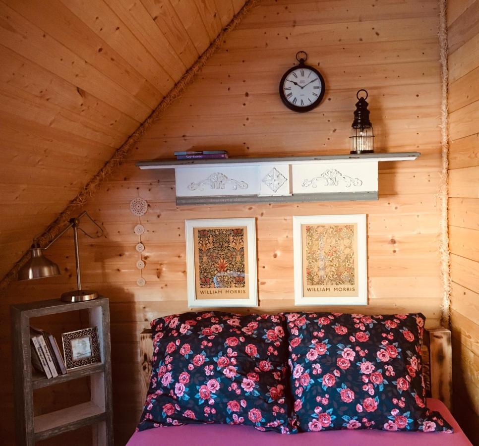 Behappy Woodhouse Villa Jastrzebia Gora Ngoại thất bức ảnh