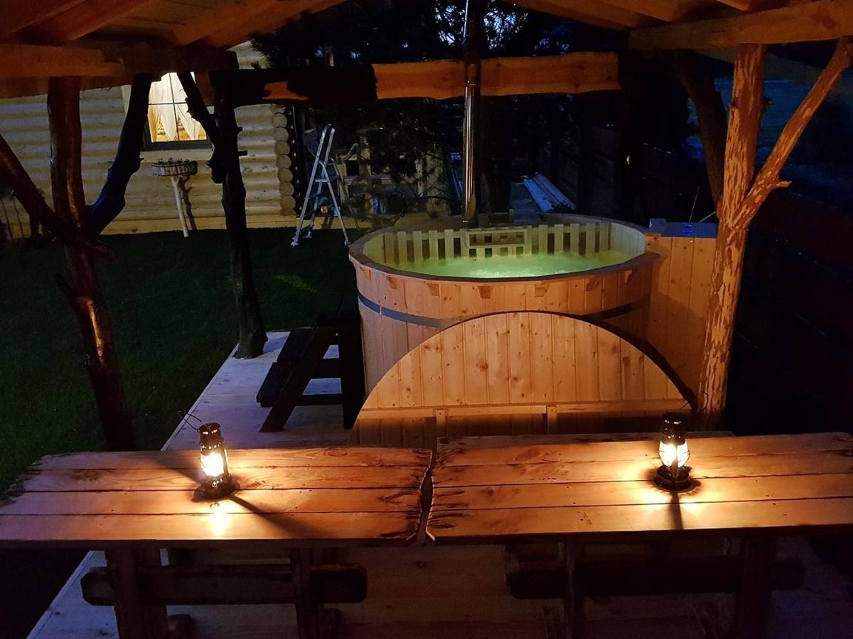 Behappy Woodhouse Villa Jastrzebia Gora Ngoại thất bức ảnh